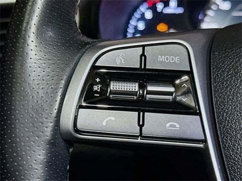 Used 2019 Kia Sorento SX image 35