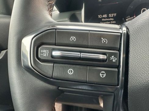 Used 2024 GMC Acadia AT4 image 35