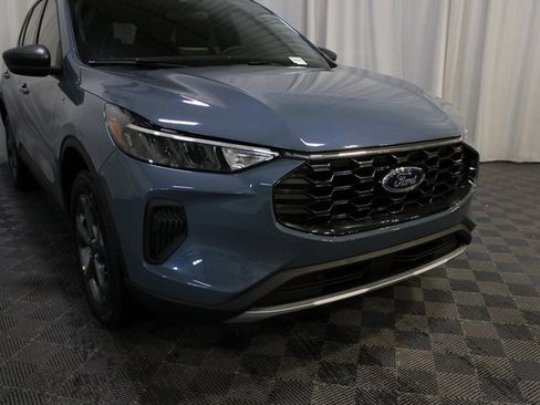 New 2026 Ford Escape ST-Line w/ Cold Weather Package image 30