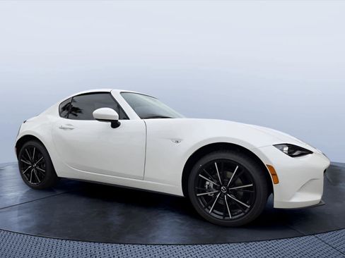 New 2026 MAZDA MX-5 Miata RF Grand Touring RWD image 1