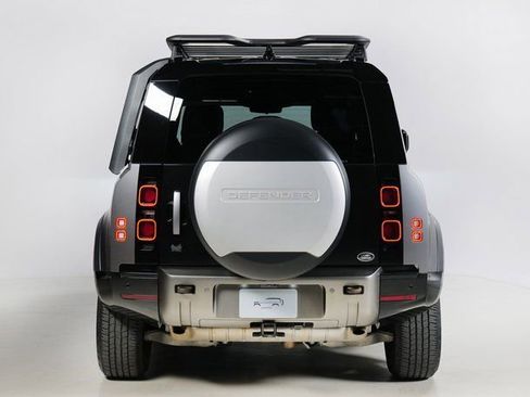 Used 2021 Land Rover Defender 110 X-Dynamic HSE image 7