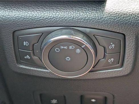Used 2022 Ford F250 Lariat w/ Lariat Ultimate Package AWD/4WD image 28