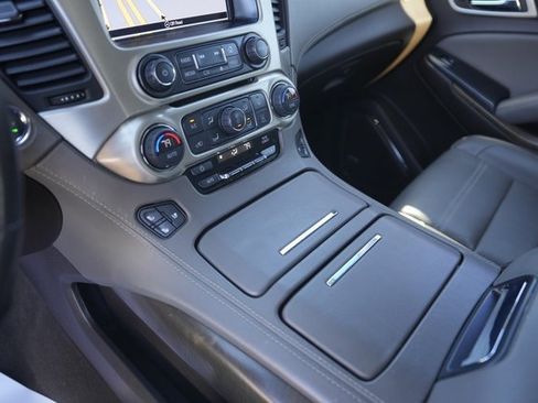 Used 2018 GMC Yukon Denali image 27