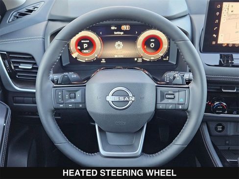 New 2026 Nissan Rogue Platinum image 25