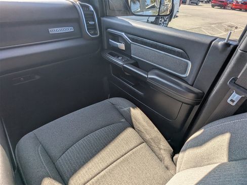 Used 2019 RAM 3500 Big Horn image 17