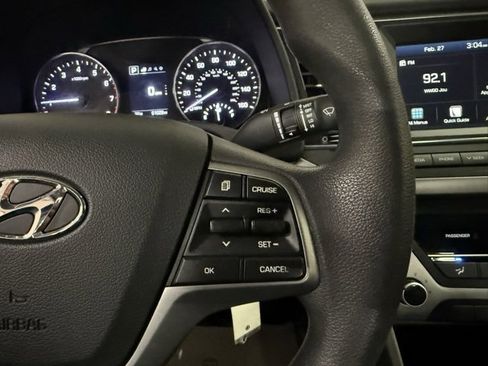 Used 2018 Hyundai Elantra SEL w/ Cargo Package image 16