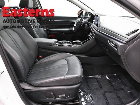 Used 2022 Hyundai Sonata Limited FWD image 26