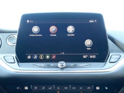 Used 2025 Chevrolet Blazer LT FWD image 22