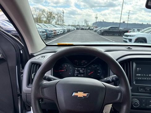 Used 2018 Chevrolet Colorado W/T RWD image 13