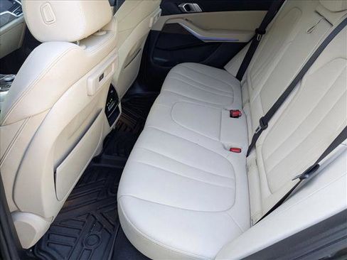 Used 2021 BMW X5 sDrive40i image 19