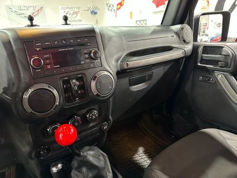 Used 2016 Jeep Wrangler Unlimited Sport w/ Quick Order Package 23S image 12