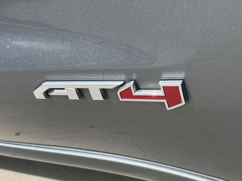 Used 2021 GMC Sierra 1500 AT4 image 6