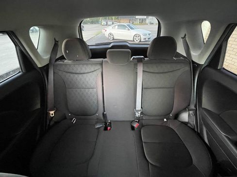 Used 2016 Kia Soul FWD image 17