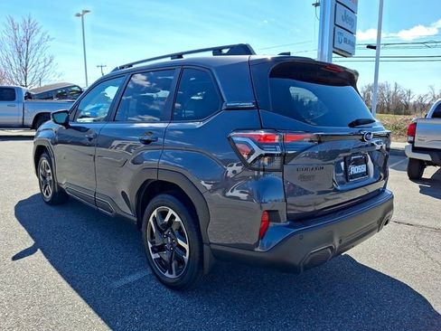 Used 2025 Subaru Forester Limited w/ Popular Package #2 image 5