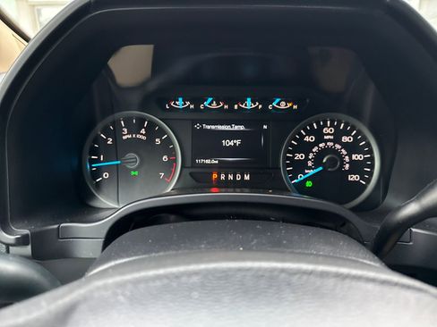 Used 2017 Ford F150 XLT w/ Equipment Group 302A Luxury image 15