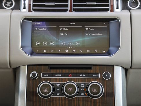 Used 2017 Land Rover Range Rover HSE AWD/4WD image 14