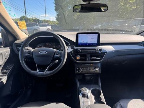 Used 2020 Ford Escape SEL FWD image 19