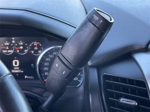 Used 2017 Chevrolet Tahoe LT w/ Luxury Package image 19