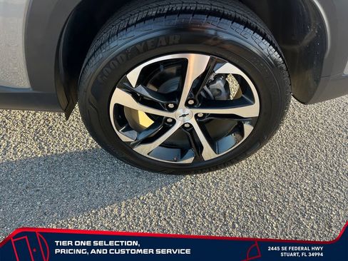 Certified 2024 Chevrolet Trax RS FWD image 9