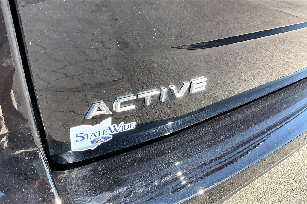 Used 2025 Ford Expedition Active RWD image 34
