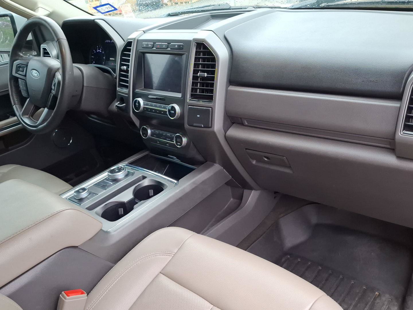 Used 2020 Ford Expedition Max XLT w/ Equipment Group 201A AWD/4WD image 10