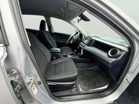 Used 2017 Toyota RAV4 LE w/ Carpet Mat Package FWD image 26