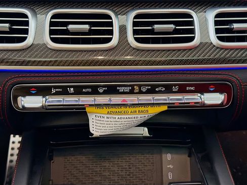 New 2026 Mercedes-Benz GLE 53 AMG 4MATIC Coupe image 19