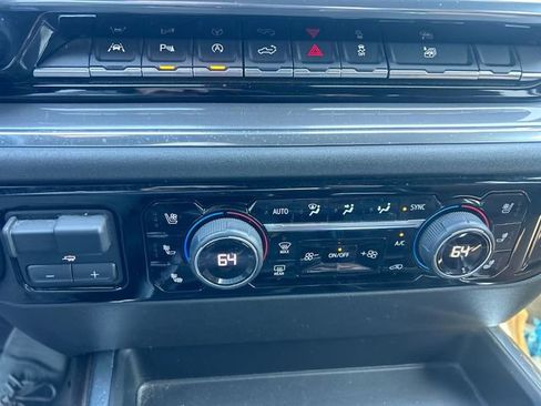 Used 2023 Chevrolet Silverado 1500 High Country w/ High Country Premium Package image 23