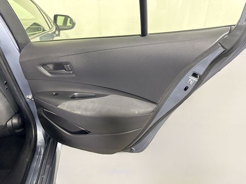 Used 2022 Toyota Corolla LE image 27