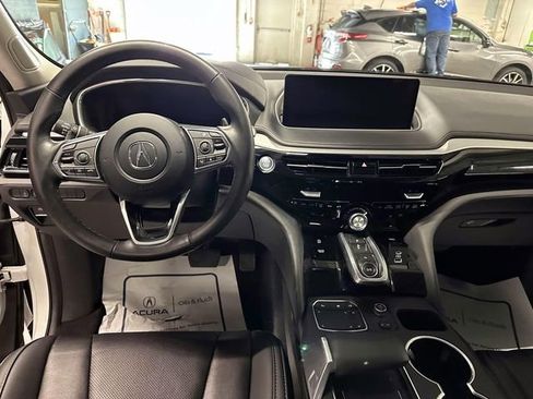 Used 2024 Acura MDX SH-AWD w/ Technology Package image 22
