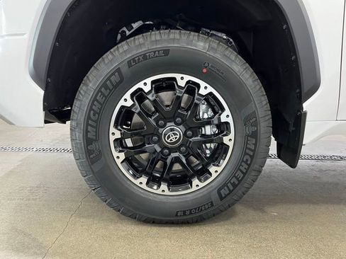 New 2026 Toyota Tundra SR5 w/ TRD Off-Road Package AWD/4WD image 20