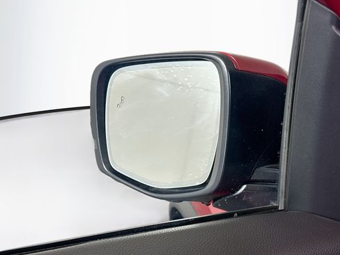 Used 2025 Honda Pilot Elite image 16