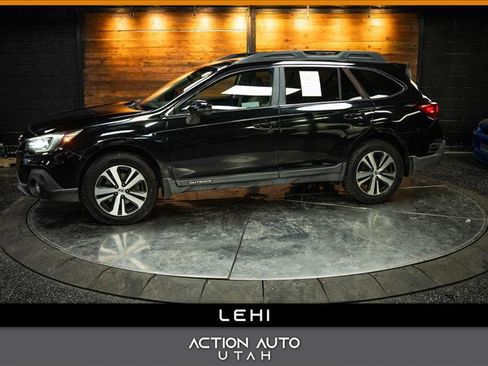 Used 2019 Subaru Outback 2.5i Limited w/ Popular Package #2 image 1
