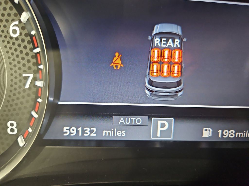 Used 2023 Nissan Armada Platinum w/ Cargo Package AWD/4WD image 17
