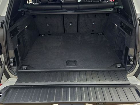 Used 2023 BMW X5 xDrive40i w/ Premium Package image 6