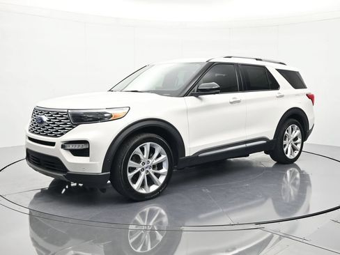 Used 2022 Ford Explorer Platinum w/ Equipment Group 601A RWD image 1