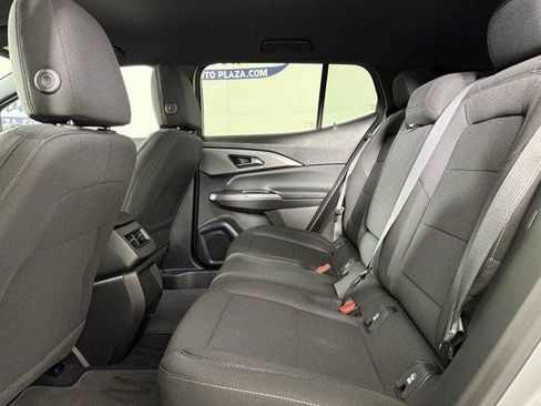 New 2026 Chevrolet Equinox EV LT image 13