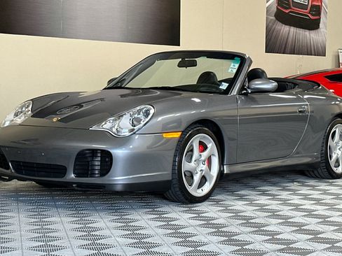 Used 2004 Porsche 911 Carrera RWD image 8