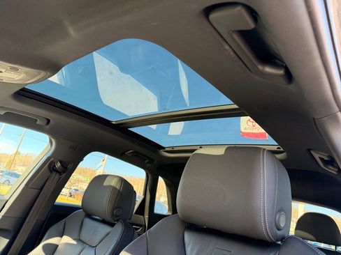 Used 2019 Audi Q3 2.0T Prestige image 14