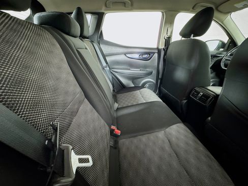 Used 2019 Nissan Rogue Sport SV w/ Technology Package image 26