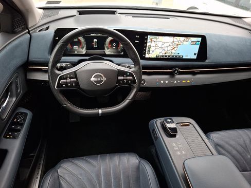 Certified 2024 Nissan Ariya AWD image 10