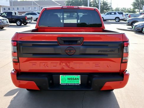 New 2025 Nissan Frontier PRO-4X image 7