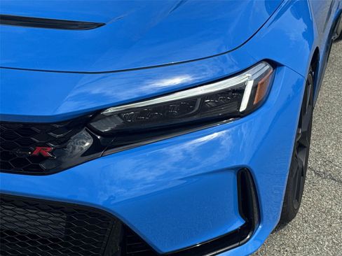 Used 2024 Honda Civic Type R image 9