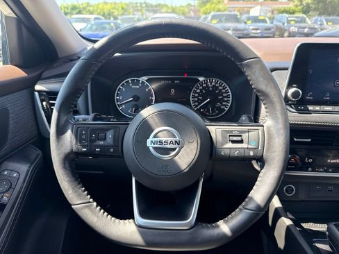 Used 2021 Nissan Rogue SV AWD/4WD image 21