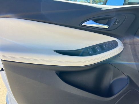 Certified 2023 Buick Encore GX Select w/ Safety Package II image 15