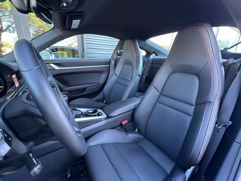 Used 2024 Porsche 911 Carrera S RWD image 5