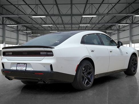 New 2026 Dodge Charger R/T AWD/4WD image 4