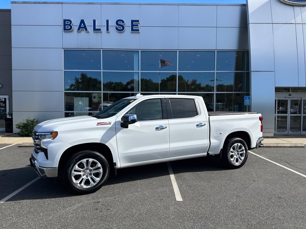 Used 2022 Chevrolet Silverado 1500 LTZ AWD/4WD image 1