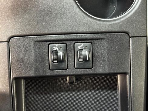 Used 2015 Toyota Camry XLE FWD image 20