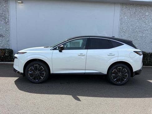 New 2026 Nissan Murano Platinum w/ Technology Package AWD/4WD image 3
